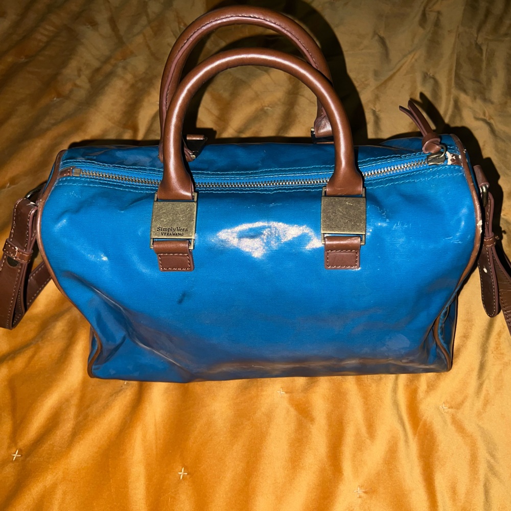 Simply Vera Vera Wang Doctor Bag